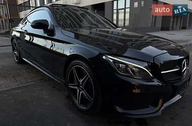 Купе Mercedes-Benz C-Class 2017 в 