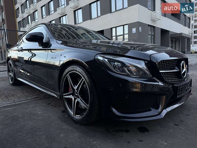 Купе Mercedes-Benz C-Class 2017 в 