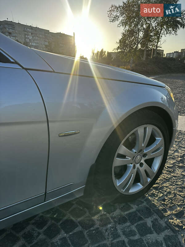 Седан Mercedes-Benz C-Class 2009 в Днепре