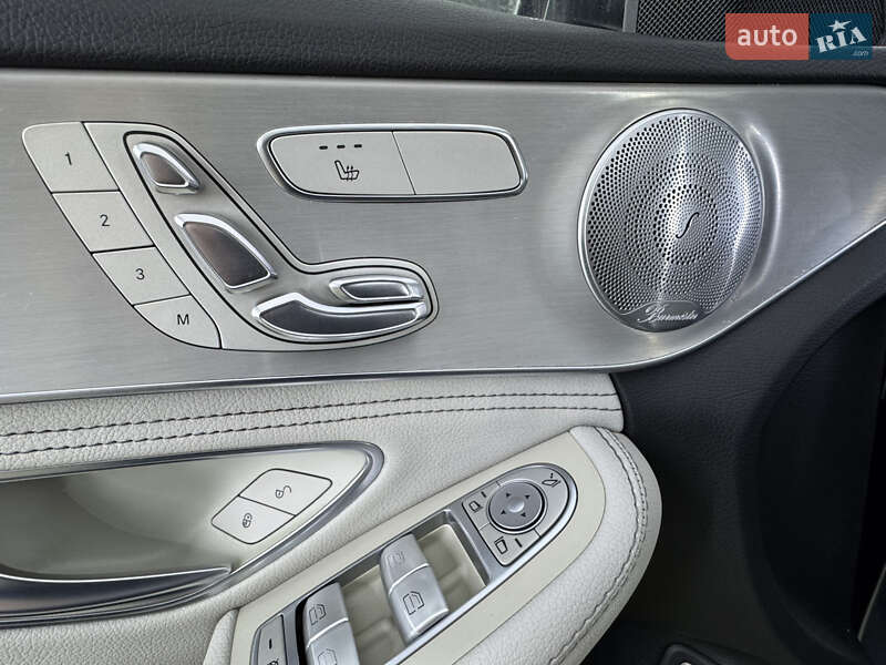 Седан Mercedes-Benz C-Class 2016 в Львове