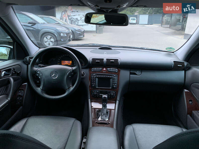 Седан Mercedes-Benz C-Class 2003 в Нестерварке фото 22 Седан Mercedes-Benz C-Class 2003 в Нестерварке