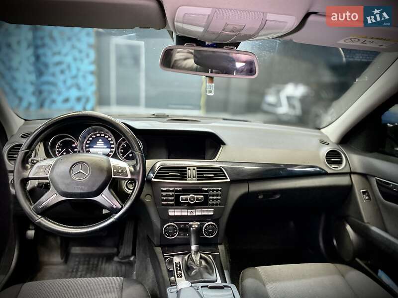 Седан Mercedes-Benz C-Class 2013 в Макарове