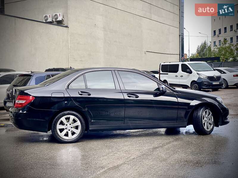 Седан Mercedes-Benz C-Class 2013 в Макарове