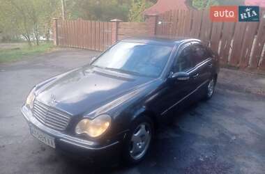 Седан Mercedes-Benz C-Class 2000 в 
