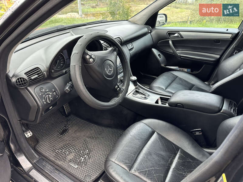 Універсал Mercedes-Benz C-Class 2003 в Києві