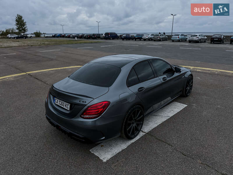 Седан Mercedes-Benz C-Class 2018 в Черкасах
