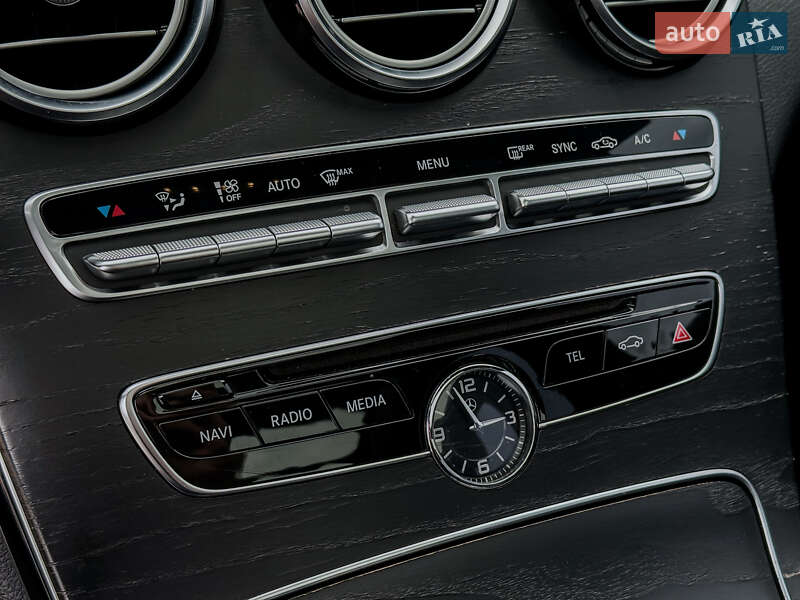 Седан Mercedes-Benz C-Class 2018 в Черкасах
