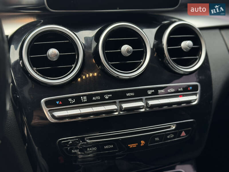 Универсал Mercedes-Benz C-Class 2015 в Киеве