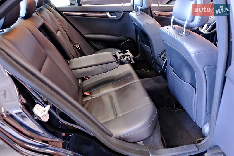 Седан Mercedes-Benz C-Class 2014 в Одессе