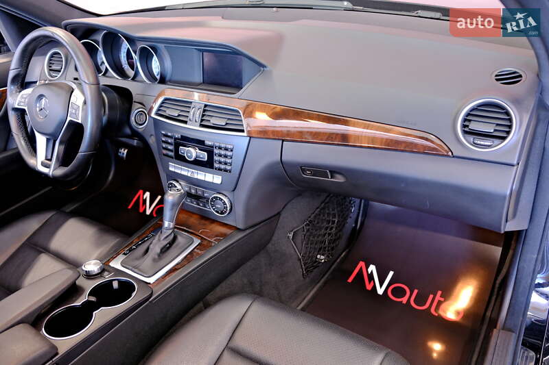 Седан Mercedes-Benz C-Class 2014 в Одессе