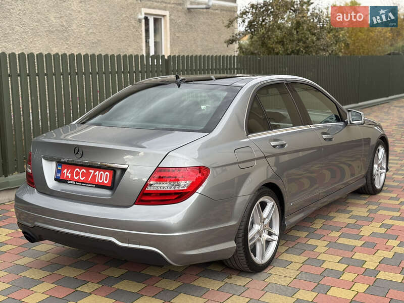Седан Mercedes-Benz C-Class 2013 в Ивано-Франковске