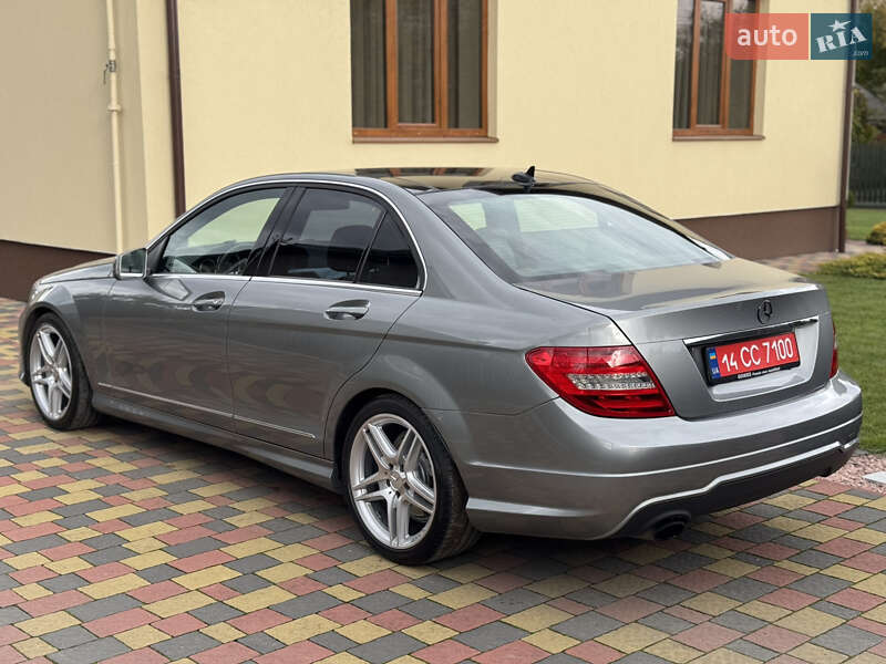 Седан Mercedes-Benz C-Class 2013 в Ивано-Франковске