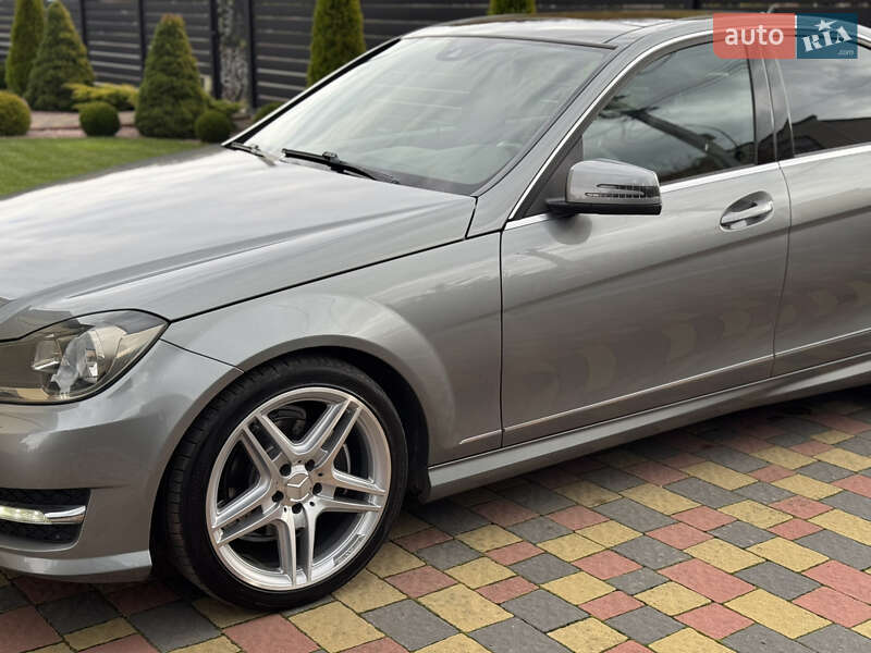 Седан Mercedes-Benz C-Class 2013 в Ивано-Франковске