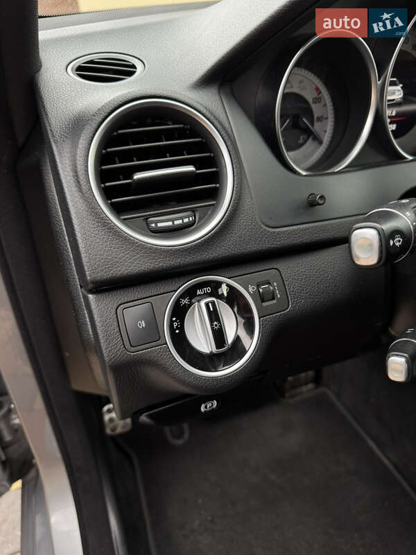 Седан Mercedes-Benz C-Class 2013 в Ивано-Франковске