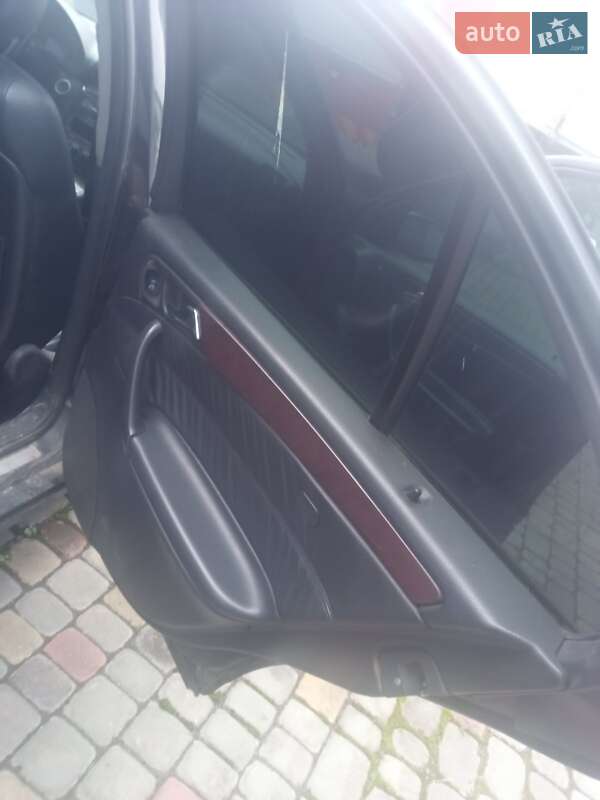 Седан Mercedes-Benz C-Class 2001 в Дрогобыче