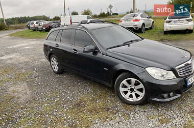 Універсал Mercedes-Benz C-Class 2011 в 