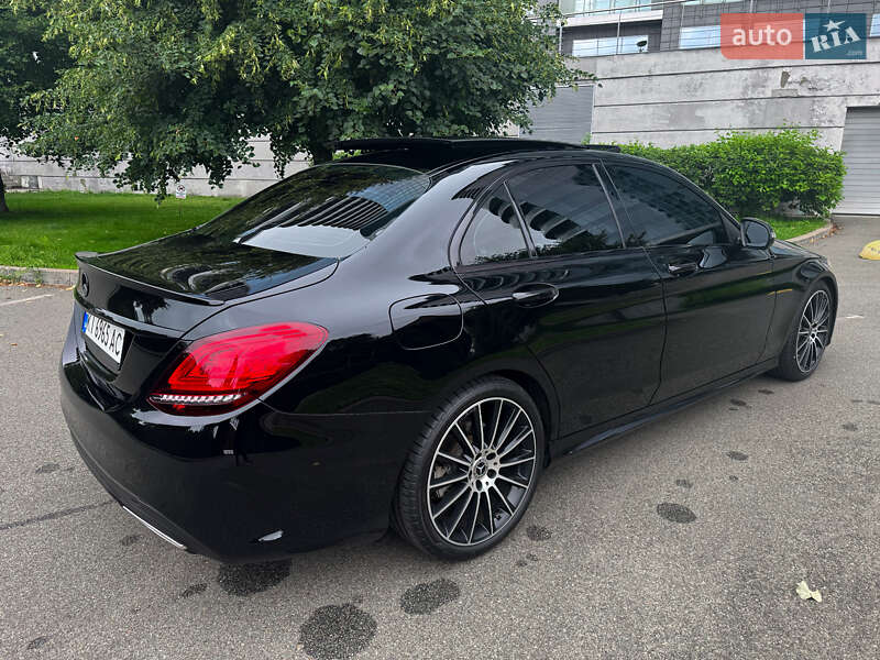 Седан Mercedes-Benz C-Class 2019 в Києві
