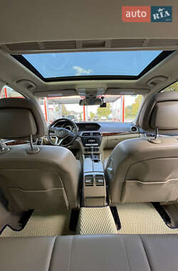 Седан Mercedes-Benz C-Class 2012 в 