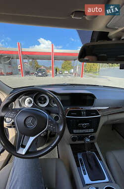 Седан Mercedes-Benz C-Class 2012 в 