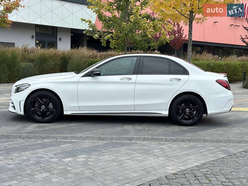 Седан Mercedes-Benz C-Class 2019 в Киеве