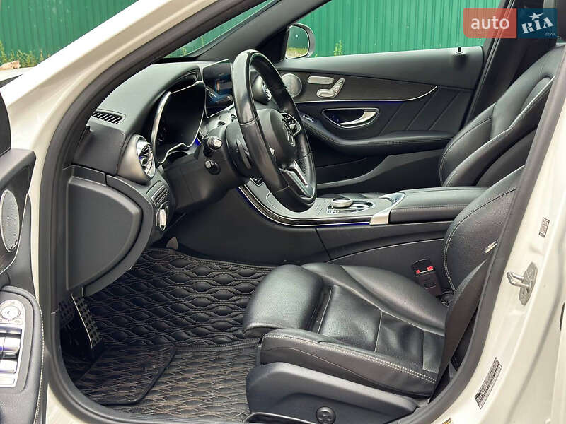 Седан Mercedes-Benz C-Class 2019 в Киеве