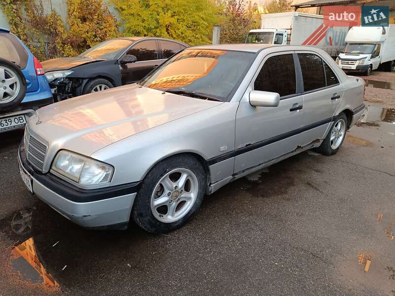 Mercedes-Benz C-Class 1997
