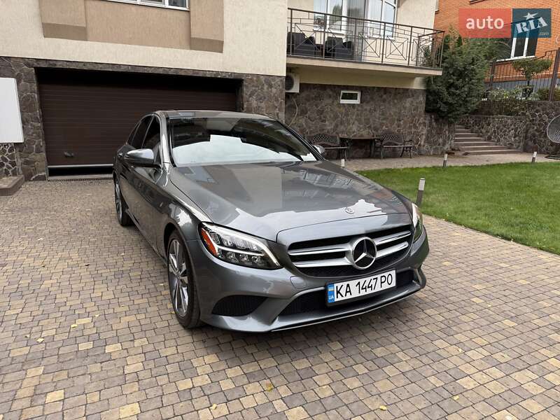 Седан Mercedes-Benz C-Class 2018 в Києві фото 5 Седан Mercedes-Benz C-Class 2018 в Києві