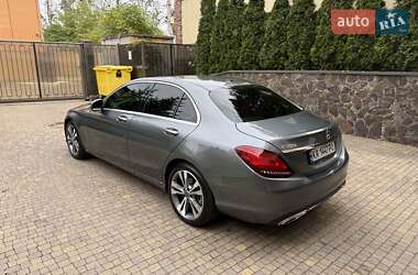 Седан Mercedes-Benz C-Class 2018 в Киеве