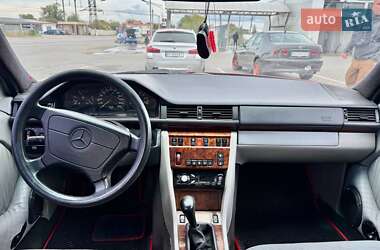 Седан Mercedes-Benz C-Class 1995 в 
