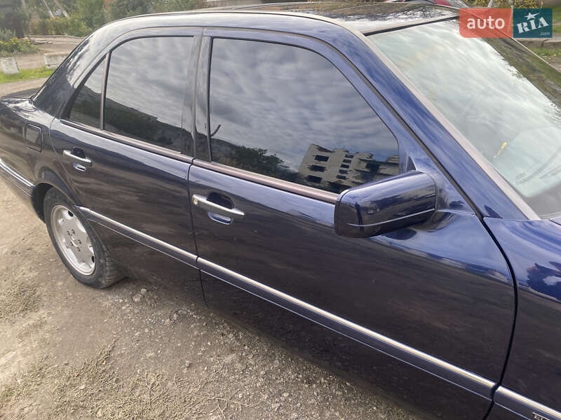Седан Mercedes-Benz C-Class 1996 в Кілії фото 7 Седан Mercedes-Benz C-Class 1996 в Кілії