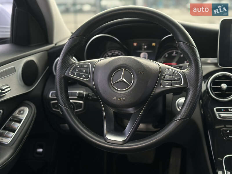 Седан Mercedes-Benz C-Class 2017 в Одессе