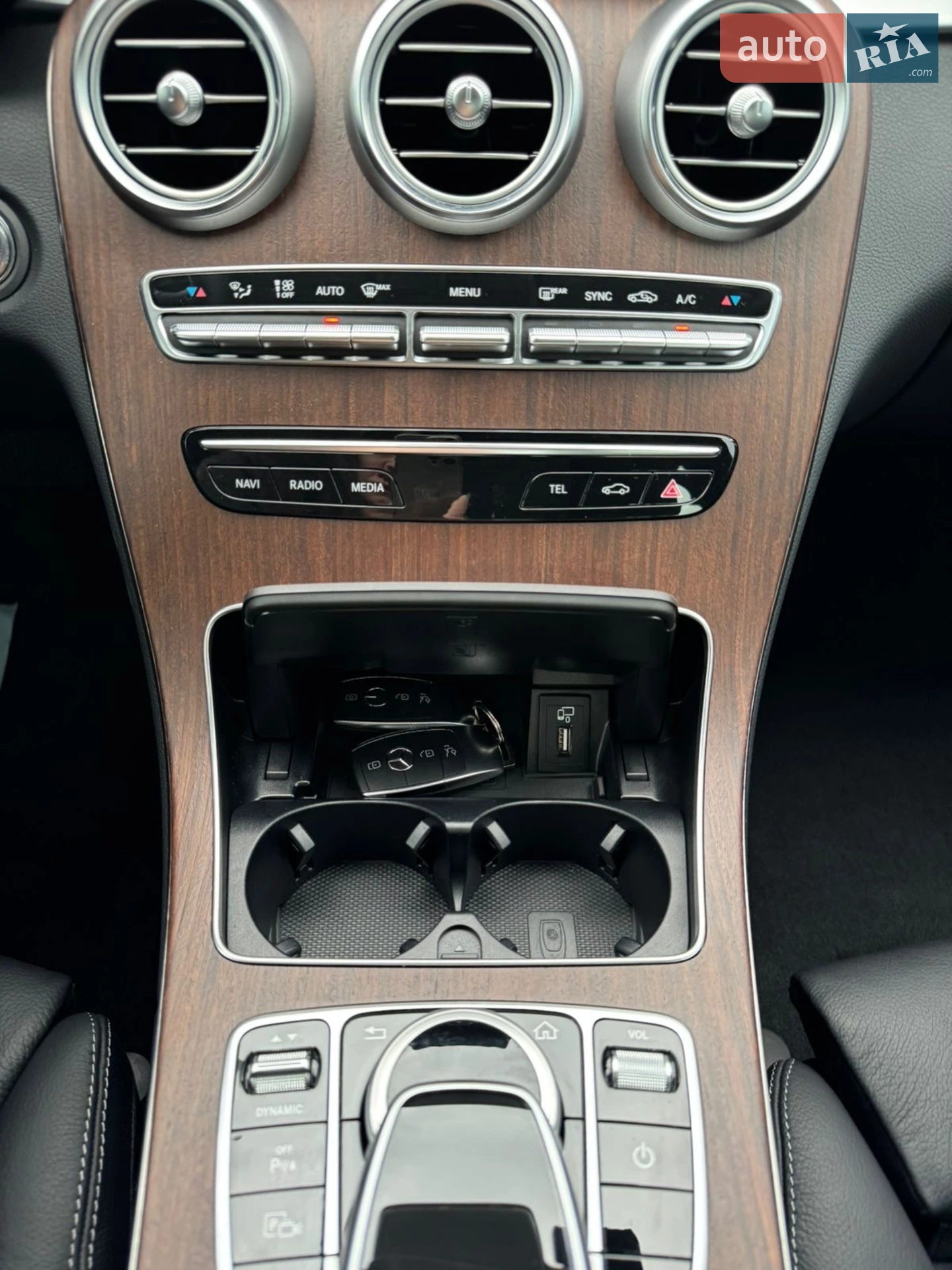 Mercedes-Benz C-Class 2019 VIN WDDWF1FB1KR437663 фото оголошення 24 з 46
