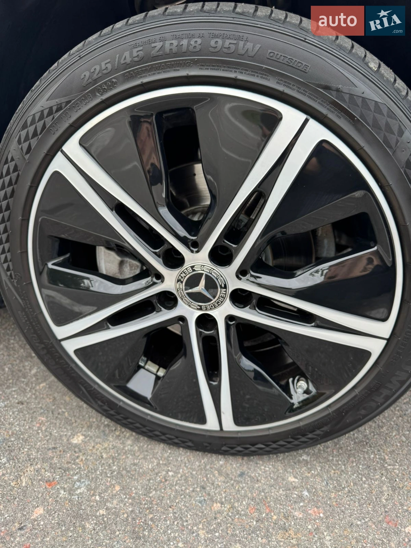Mercedes-Benz C-Class 2019 VIN WDDWF1FB1KR437663 фото оголошення 26 з 46