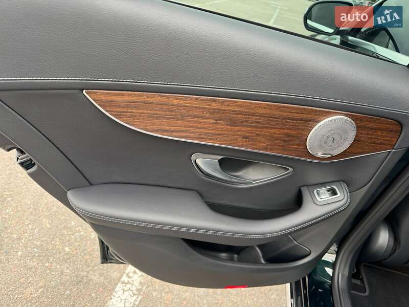 Седан Mercedes-Benz C-Class 2019 в Києві фото 29 Седан Mercedes-Benz C-Class 2019 в Києві
