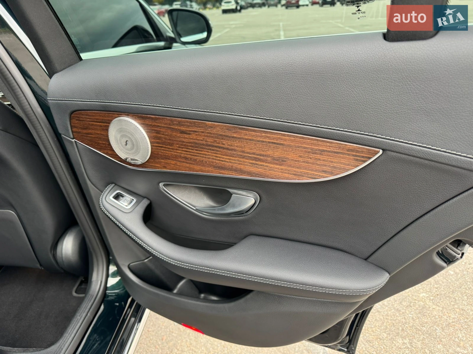 Mercedes-Benz C-Class 2019 VIN WDDWF1FB1KR437663 фото оголошення 33 з 46