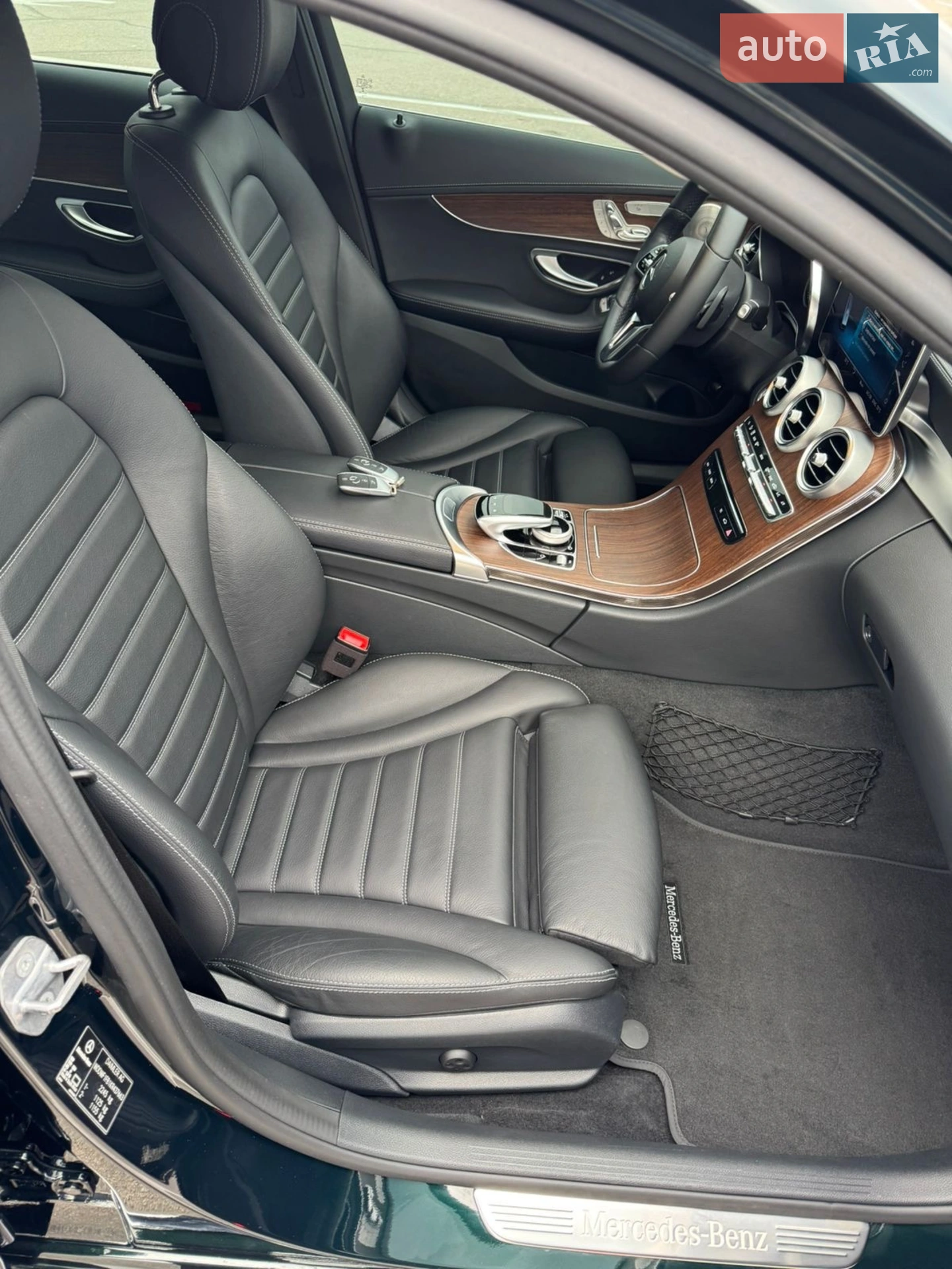 Mercedes-Benz C-Class 2019 VIN WDDWF1FB1KR437663 фото оголошення 40 з 46