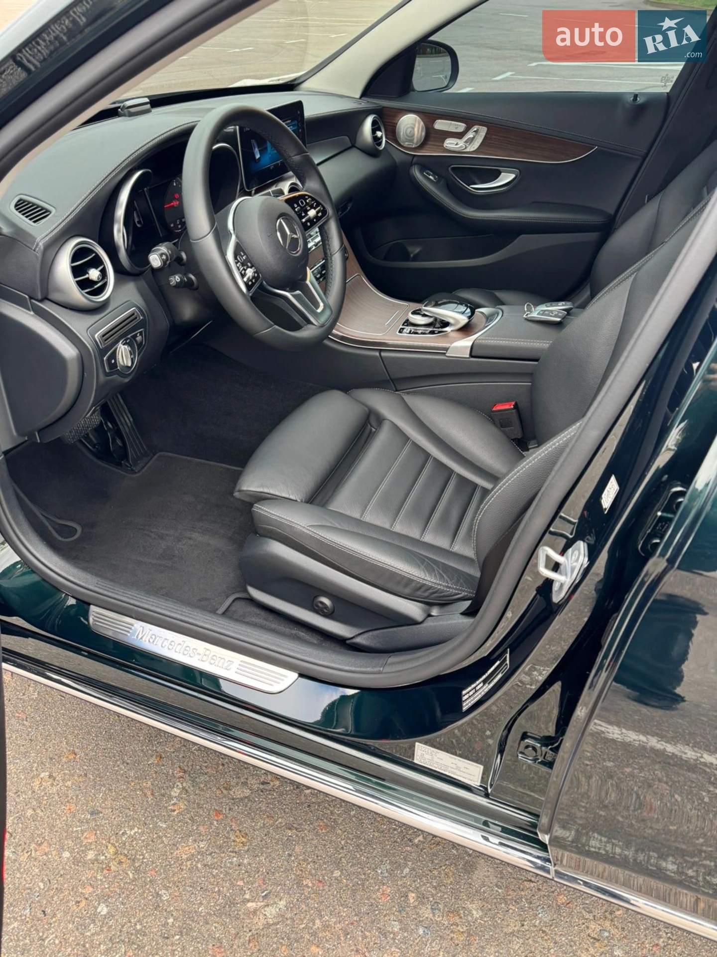 Mercedes-Benz C-Class 2019 VIN WDDWF1FB1KR437663 фото оголошення 43 з 46