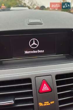 Седан Mercedes-Benz C-Class 2010 в 