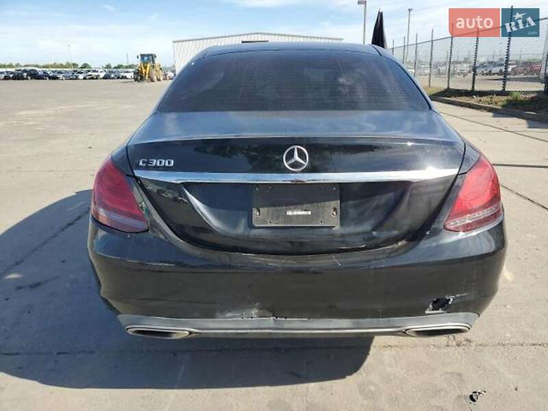 Седан Mercedes-Benz C-Class 2021 в Києві