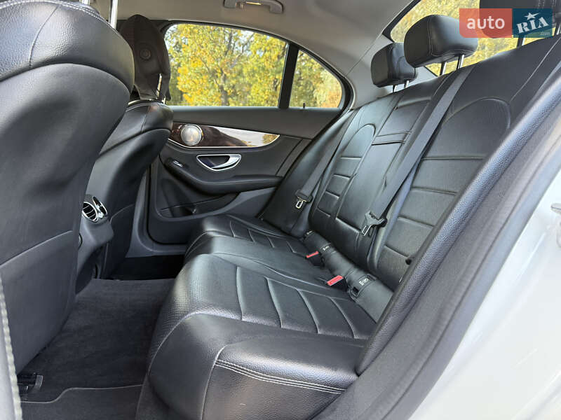 Седан Mercedes-Benz C-Class 2015 в Дніпрі фото 22 Седан Mercedes-Benz C-Class 2015 в Дніпрі