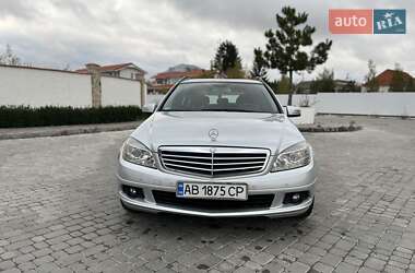 Універсал Mercedes-Benz C-Class 2011 в Вінниці
