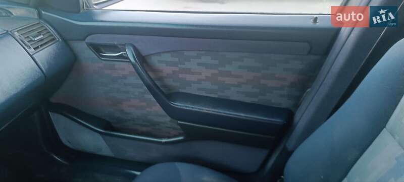Седан Mercedes-Benz C-Class 1994 в Черновцах фото 7 Седан Mercedes-Benz C-Class 1994 в Черновцах