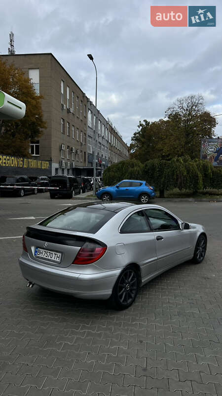 Купе Mercedes-Benz C-Class 2004 в Одессе фото 9 Купе Mercedes-Benz C-Class 2004 в Одессе