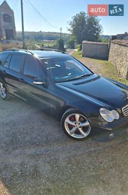 Универсал Mercedes-Benz C-Class 2004 в Каменец-Подольском