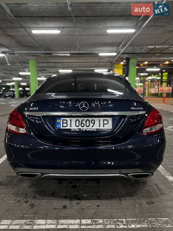 Седан Mercedes-Benz C-Class 2016 в Києві фото 10 Седан Mercedes-Benz C-Class 2016 в Києві
