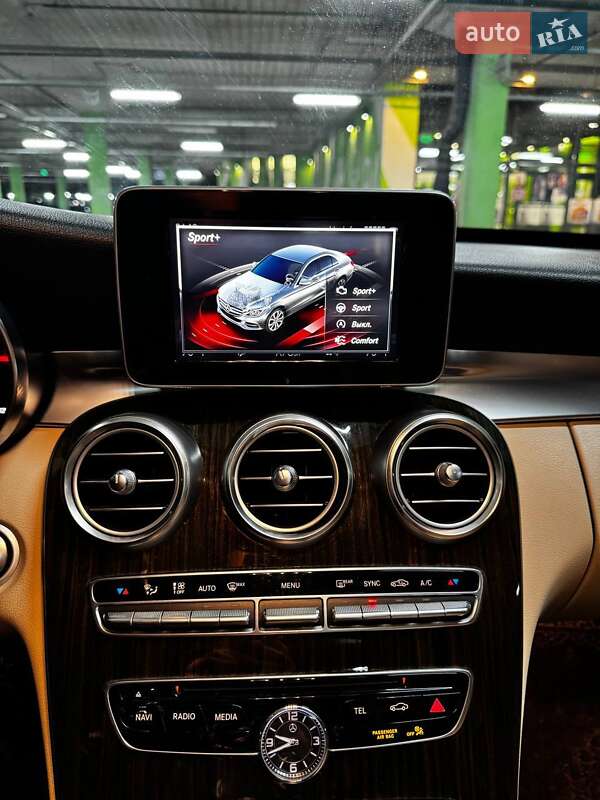 Седан Mercedes-Benz C-Class 2016 в Києві фото 27 Седан Mercedes-Benz C-Class 2016 в Києві