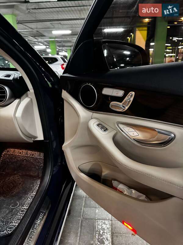Седан Mercedes-Benz C-Class 2016 в Києві фото 31 Седан Mercedes-Benz C-Class 2016 в Києві