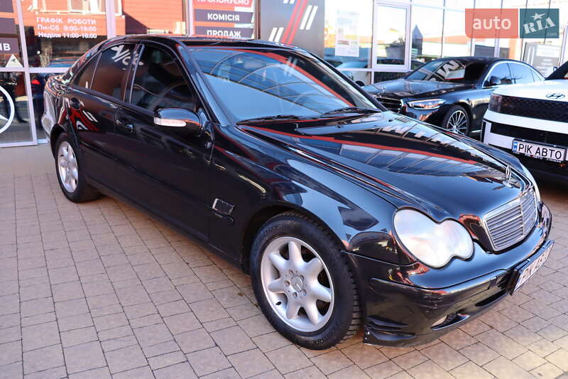 Седан Mercedes-Benz C-Class 2002 в Львове фото 6 Седан Mercedes-Benz C-Class 2002 в Львове