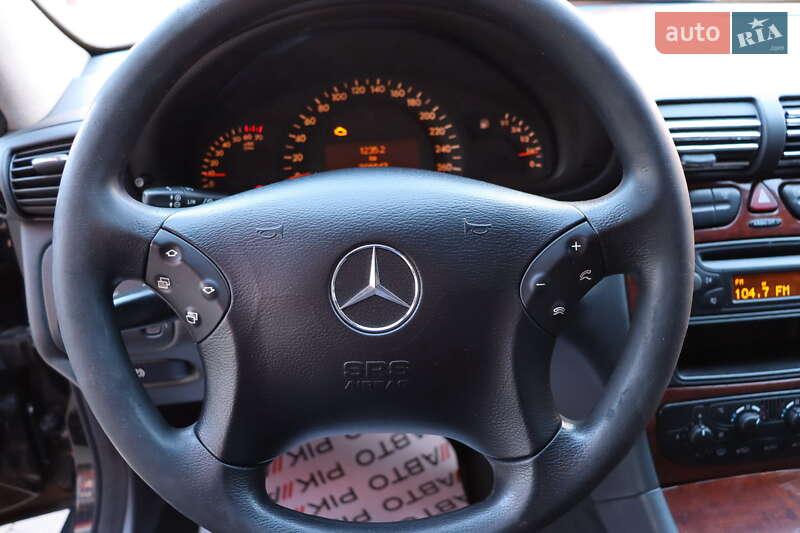 Седан Mercedes-Benz C-Class 2002 в Львове фото 14 Седан Mercedes-Benz C-Class 2002 в Львове