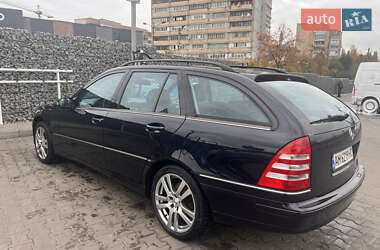 Універсал Mercedes-Benz C-Class 2007 в Житомирі